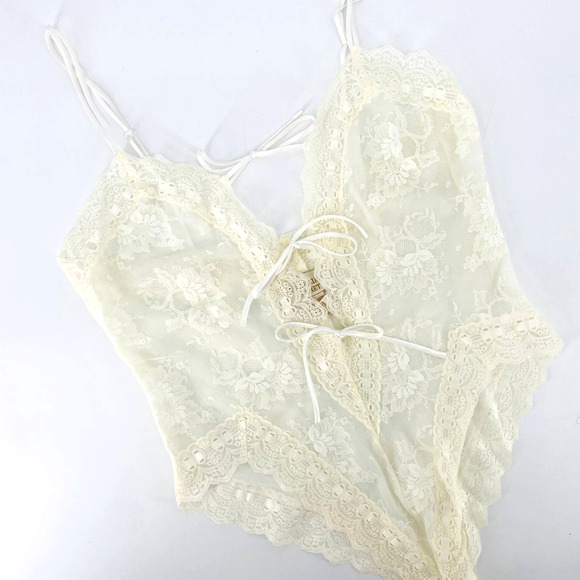 Victoria's Secret Other - Victoria's Secret Gold Label Vintage White Lace Tie Front Bodysuit